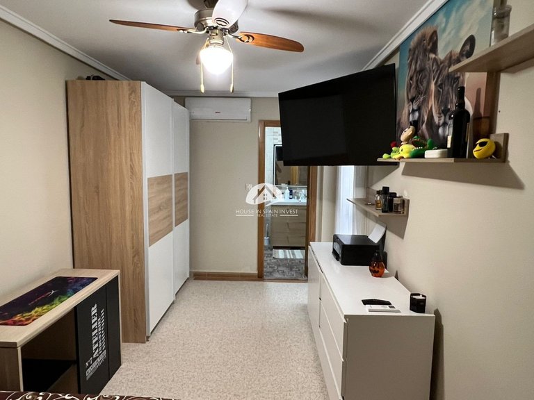 Apartment for Sale in Playa de los Locos Torrevieja, Alicante 9