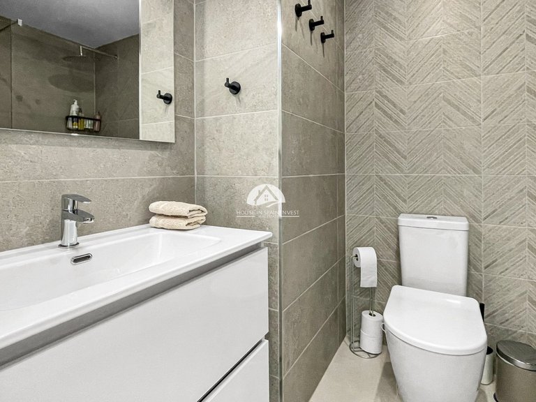 Apartment for Sale in Villamartín - Las Filipinas Orihuela Costa, Alicante 11