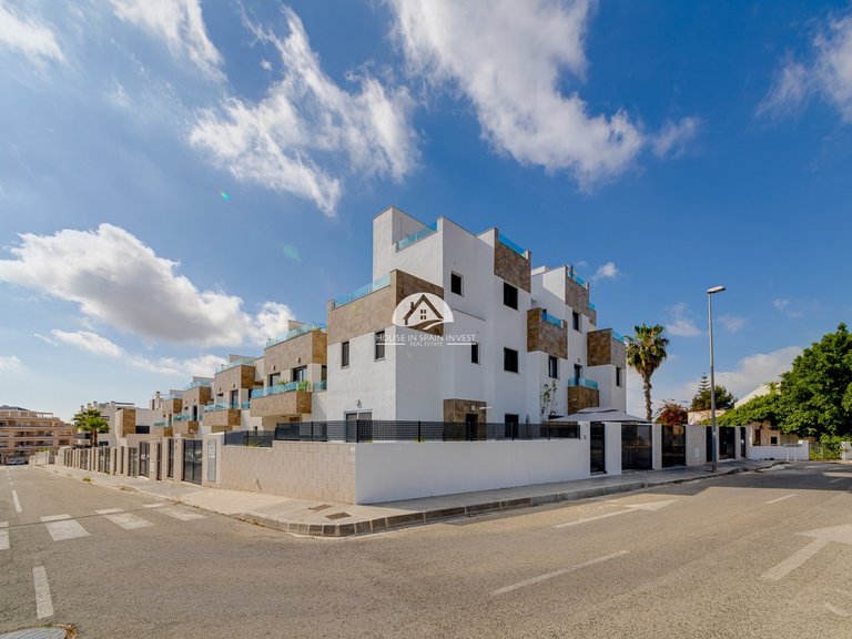 Town House for Sale in Villamartín - Las Filipinas Orihuela Costa, Alicante 7