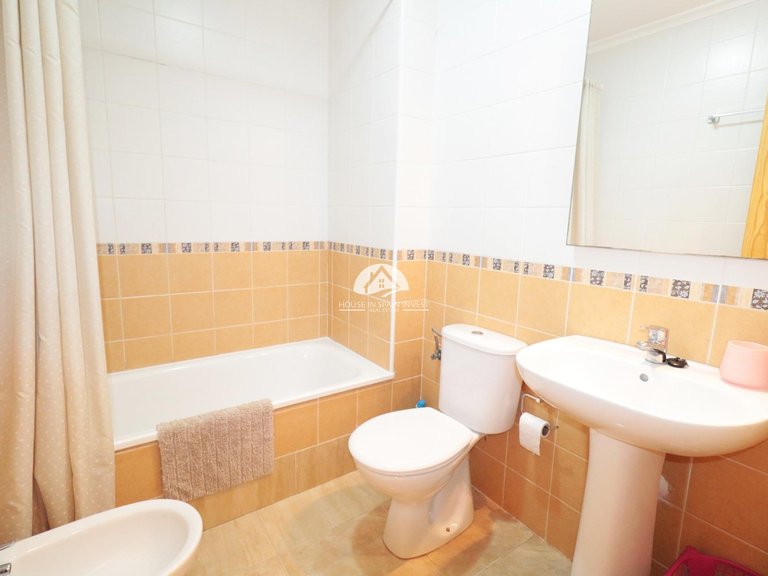 Apartment for Sale in El Acequion - Los Náufragos Torrevieja, Alicante 6