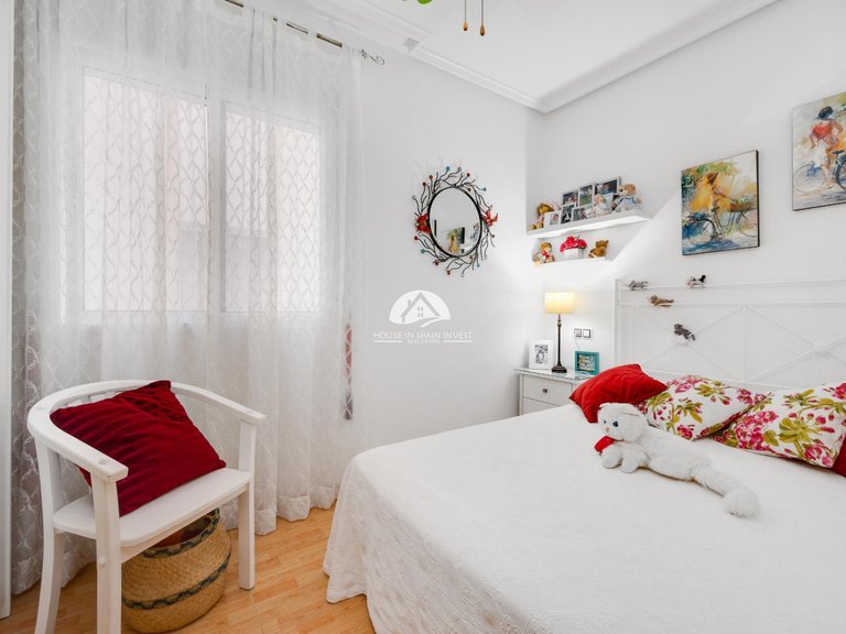 Apartment for Sale in El Acequion - Los Náufragos Torrevieja, Alicante 8