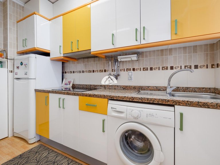 Apartment for Sale in El Acequion - Los Náufragos Torrevieja, Alicante 18