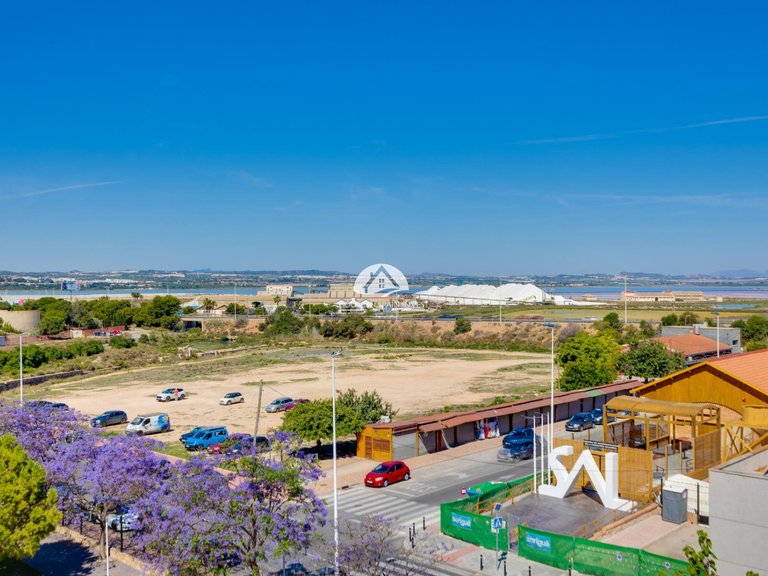 Apartment for Sale in El Acequion - Los Náufragos Torrevieja, Alicante 27