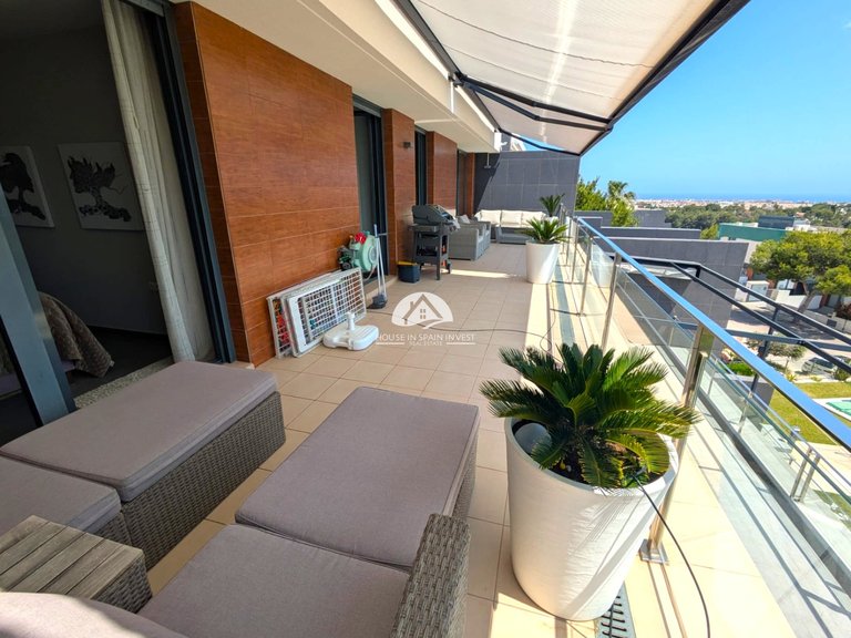 Apartment for Sale in Villamartín - Las Filipinas Orihuela Costa, Alicante 2