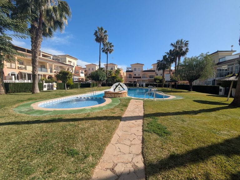Town House for Sale in Playa Flamenca Orihuela Costa, Alicante 32
