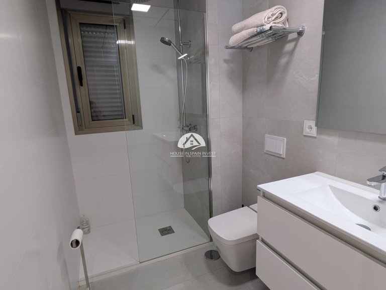 Villa for Sale in Villamartín - Las Filipinas Orihuela Costa, Alicante 14