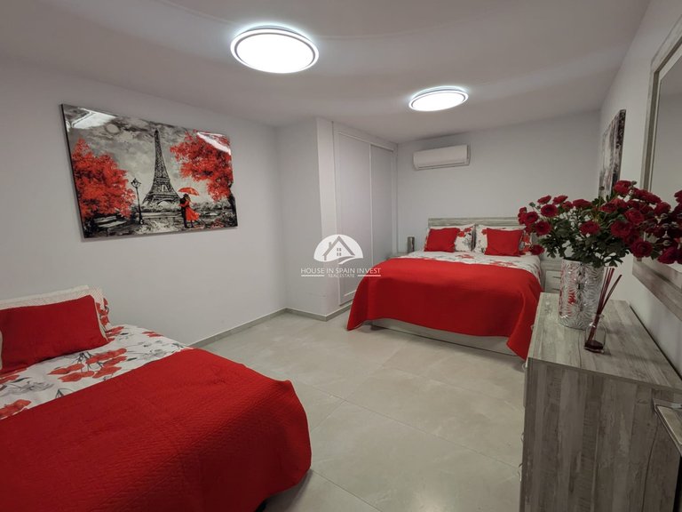 Villa for Sale in Villamartín - Las Filipinas Orihuela Costa, Alicante 25