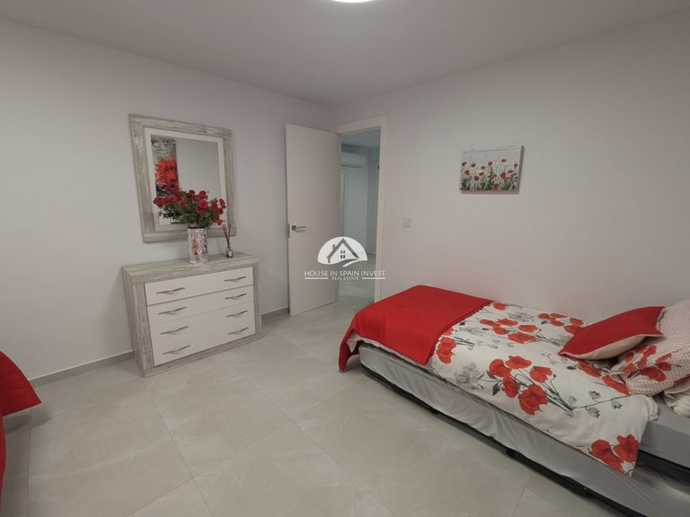 Villa for Sale in Villamartín - Las Filipinas Orihuela Costa, Alicante 27