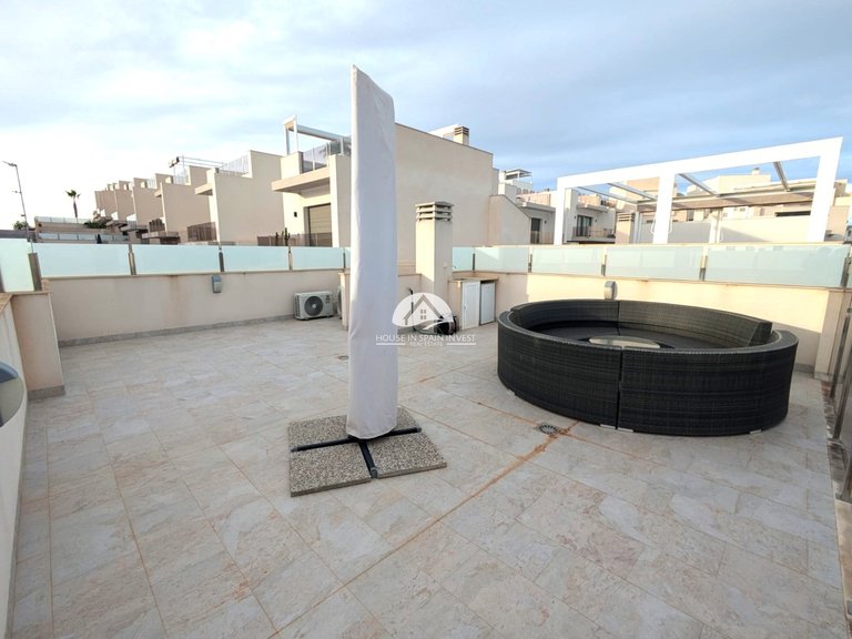 Villa for Sale in Villamartín - Las Filipinas Orihuela Costa, Alicante 35