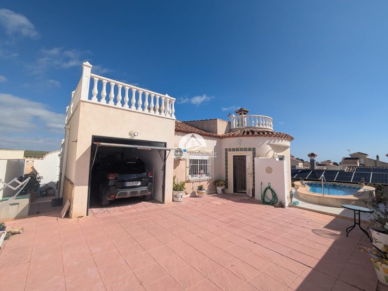Villa for Sale in San Miguel de Salinas San Miguel De Salinas, Alicante 2