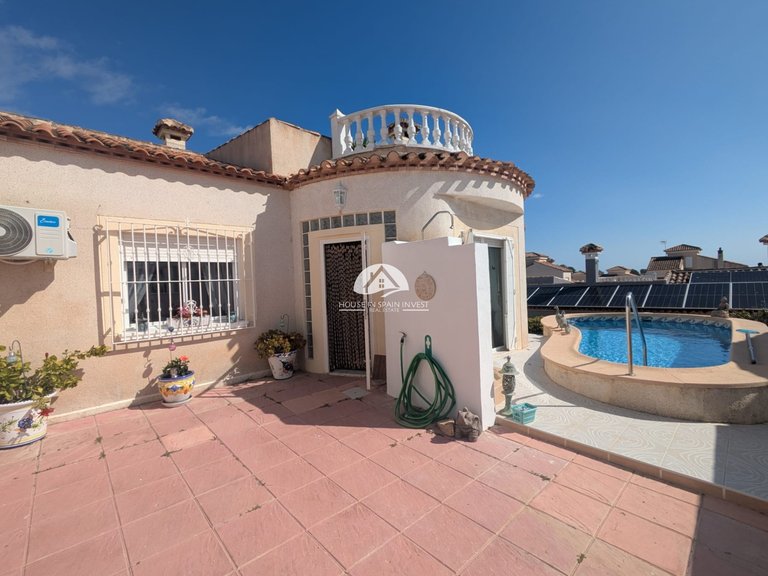 Villa for Sale in San Miguel de Salinas San Miguel De Salinas, Alicante 4