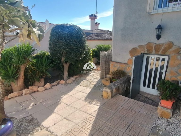 Villa for Sale in San Miguel de Salinas San Miguel De Salinas, Alicante 45