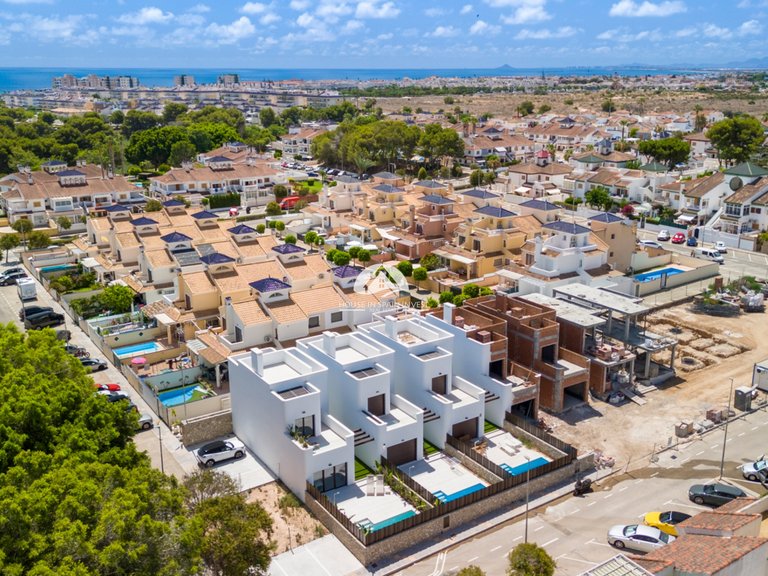 Villa for Sale in Pilar de la Horadada Pilar De La Horadada, Alicante 14