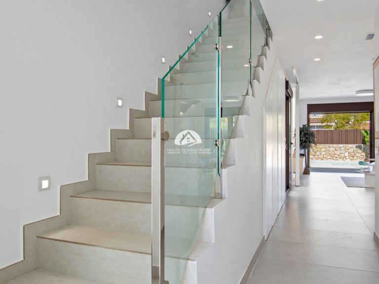 Villa for Sale in Pilar de la Horadada Pilar De La Horadada, Alicante 23