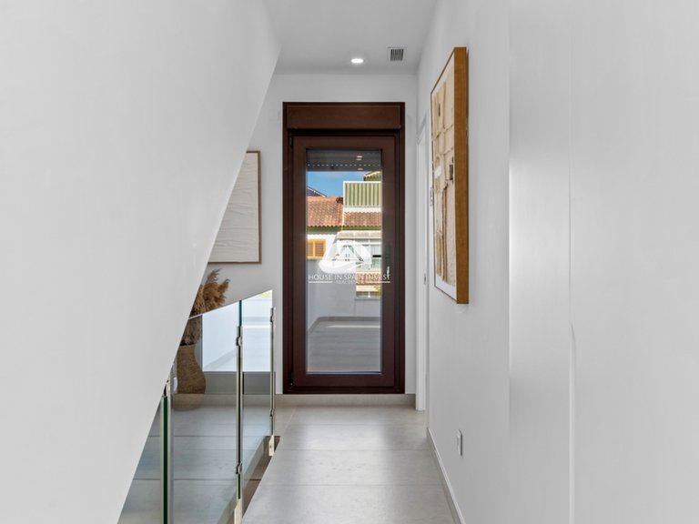 Villa for Sale in Pilar de la Horadada Pilar De La Horadada, Alicante 37