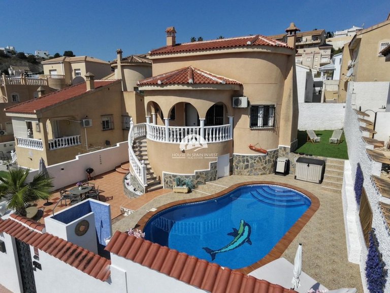 Villa for Sale in Ciudad Quesada Rojales - Ciudad Quesada, Alicante 3