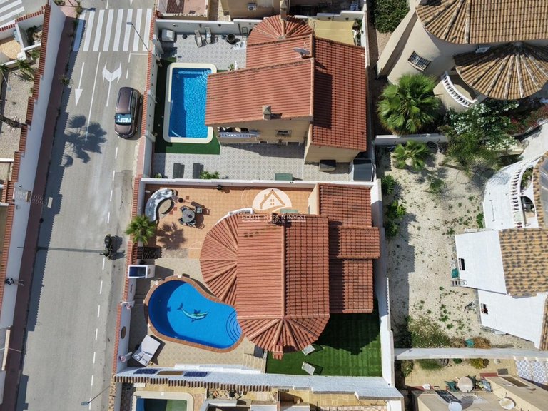 Villa for Sale in Ciudad Quesada Rojales - Ciudad Quesada, Alicante 13