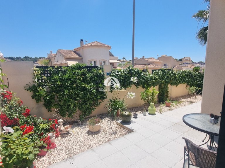 Villa for Sale in Ciudad Quesada Rojales - Ciudad Quesada, Alicante 5