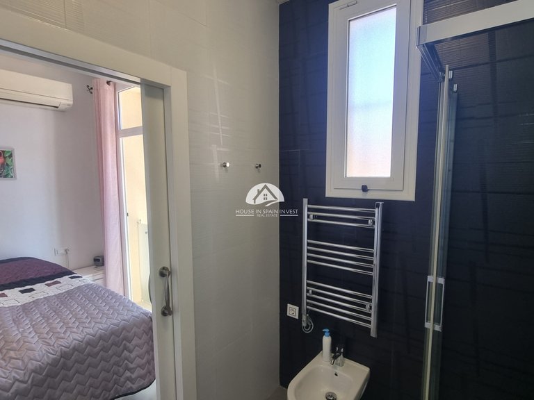 Villa for Sale in Ciudad Quesada Rojales - Ciudad Quesada, Alicante 17