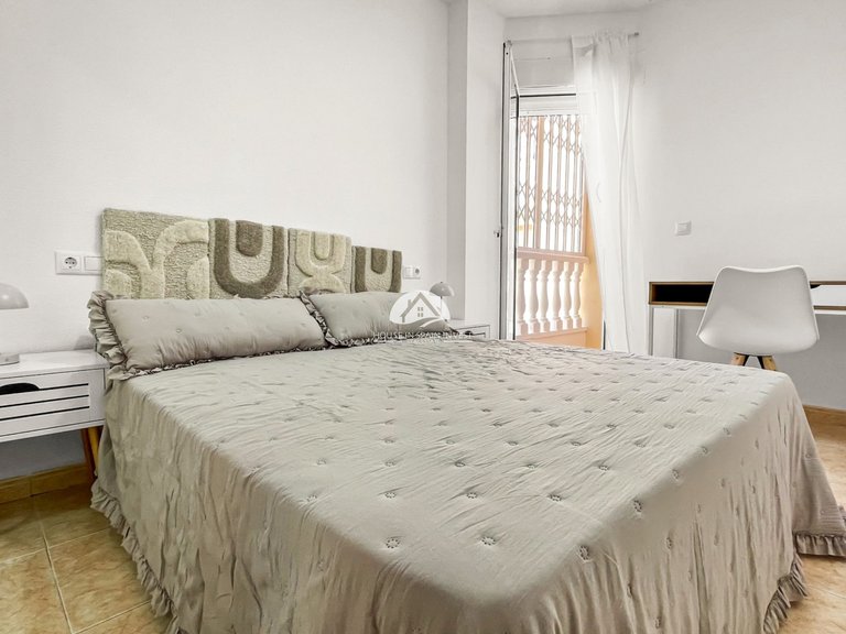 Apartment for Sale in Playa de los Locos Torrevieja, Alicante 6