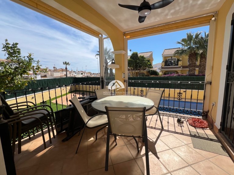 Villa for Sale in Villamartín - Las Filipinas Orihuela Costa, Alicante 35