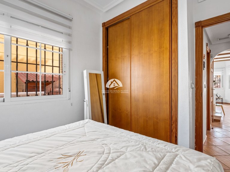 Villa for Sale in Lo Crispin Algorfa - La Finca Golf, Alicante 20