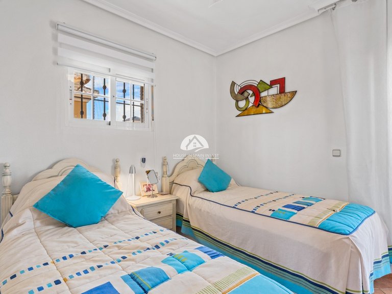 Villa for Sale in Lo Crispin Algorfa - La Finca Golf, Alicante 21