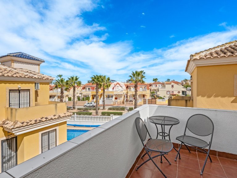Villa for Sale in Lo Crispin Algorfa - La Finca Golf, Alicante 26