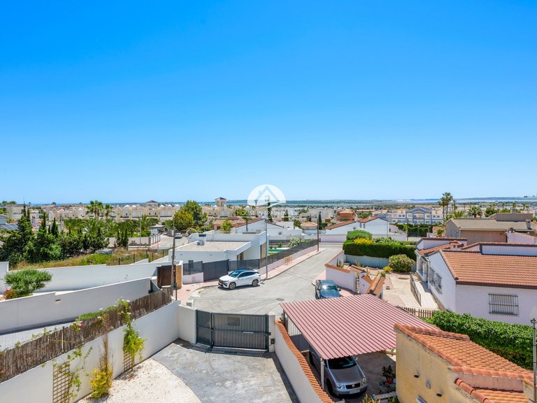 Villa for Sale in Ciudad Quesada - Rojales Rojales - Ciudad Quesada, Alicante 35