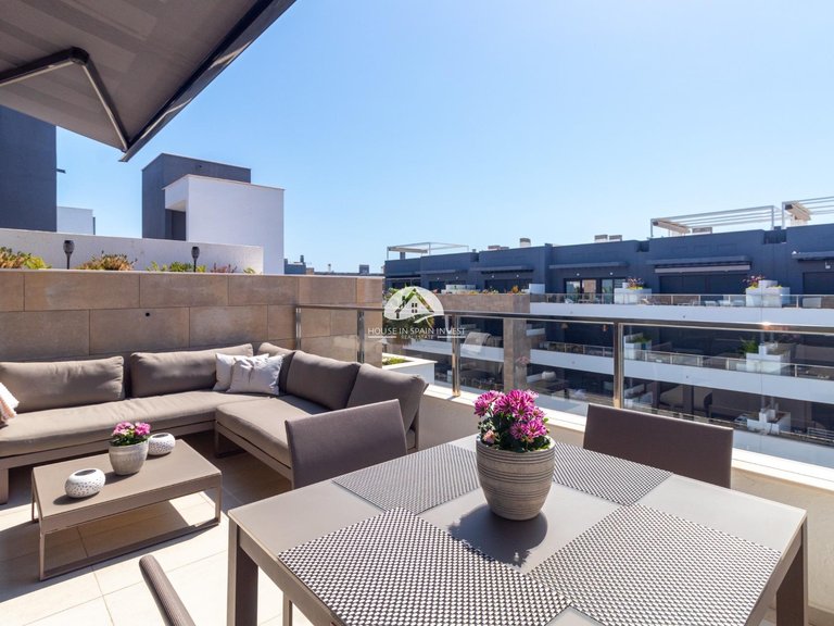 Penthouse for Sale in Playa Flamenca Orihuela Costa, Alicante 9