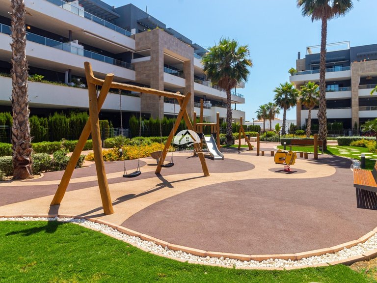 Penthouse for Sale in Playa Flamenca Orihuela Costa, Alicante 49