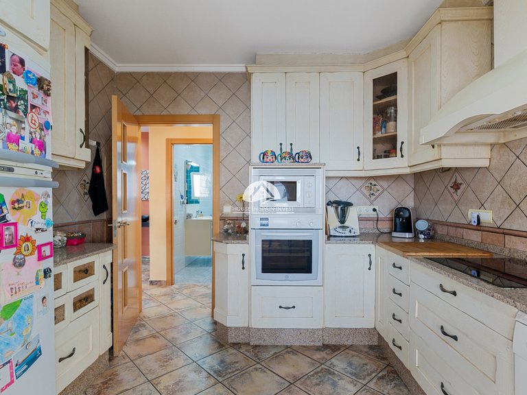 Villa for Sale in Ciudad Quesada Rojales - Ciudad Quesada, Alicante 9