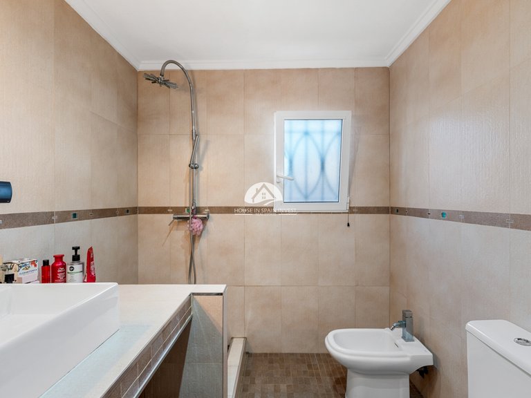 Villa for Sale in Ciudad Quesada Rojales - Ciudad Quesada, Alicante 25