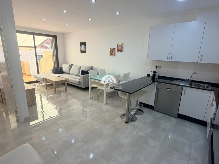 Apartment for Sale in Lomas de Cabo Roig Orihuela Costa, Alicante 3