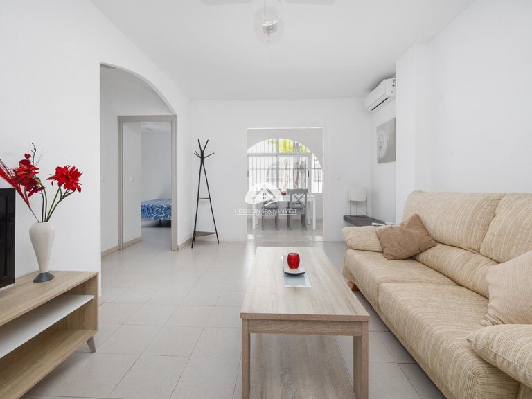 Apartment for Sale in El Acequion - Los Náufragos Torrevieja, Alicante 2