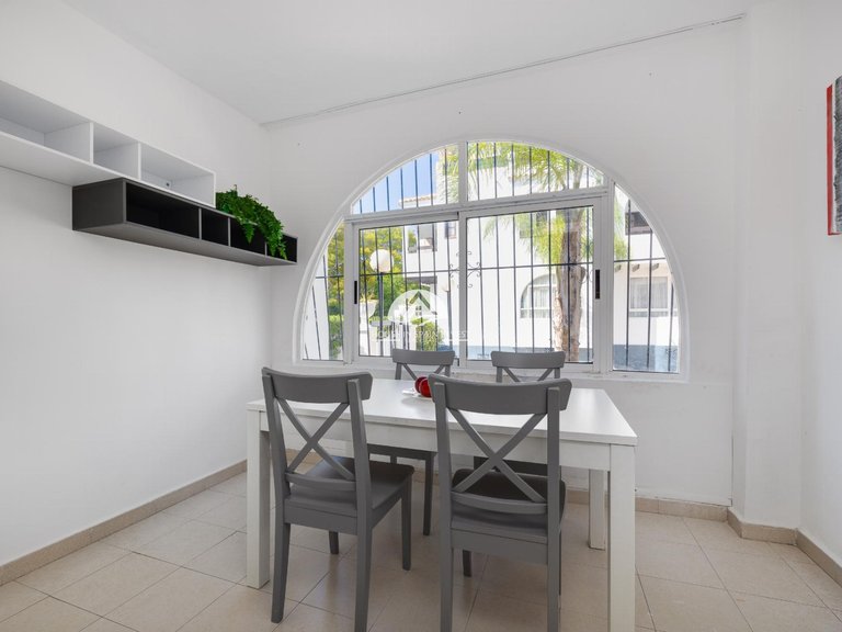 Apartment for Sale in El Acequion - Los Náufragos Torrevieja, Alicante 10