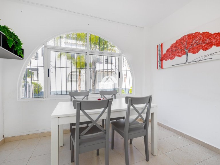 Apartment for Sale in El Acequion - Los Náufragos Torrevieja, Alicante 11