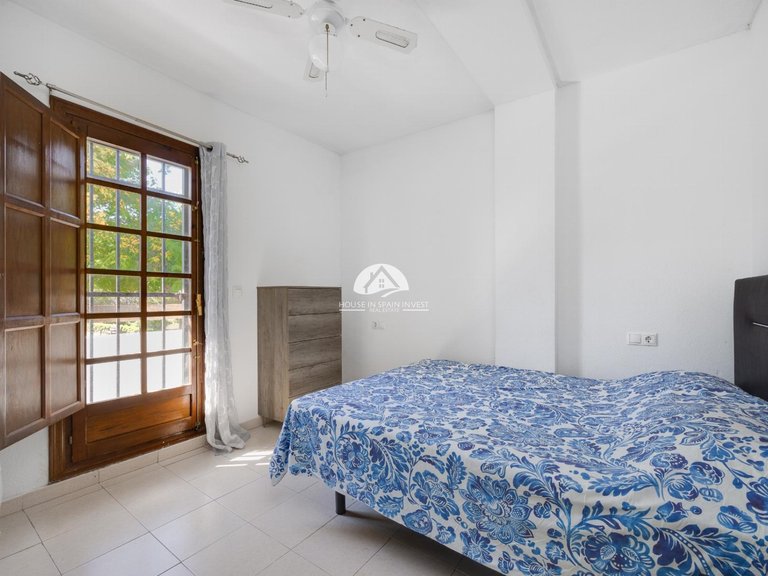 Apartment for Sale in El Acequion - Los Náufragos Torrevieja, Alicante 15