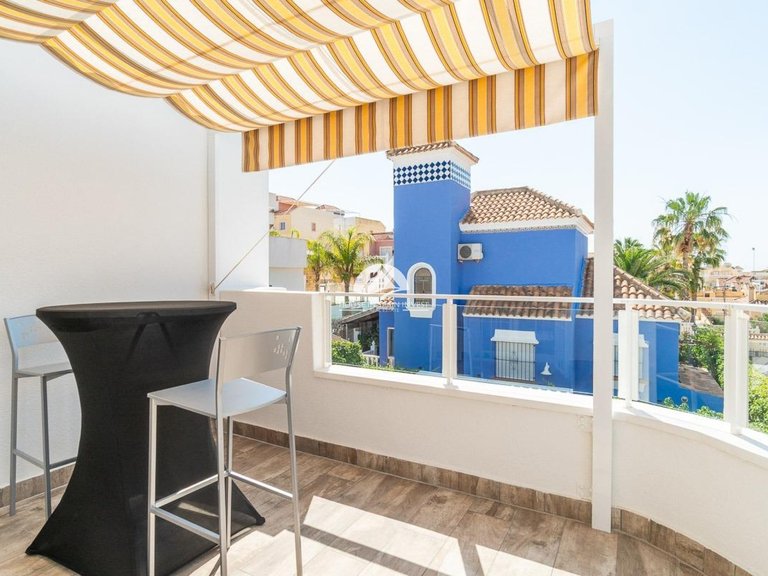 Villa for Sale in Villamartín - Las Filipinas San Miguel De Salinas, Alicante 31