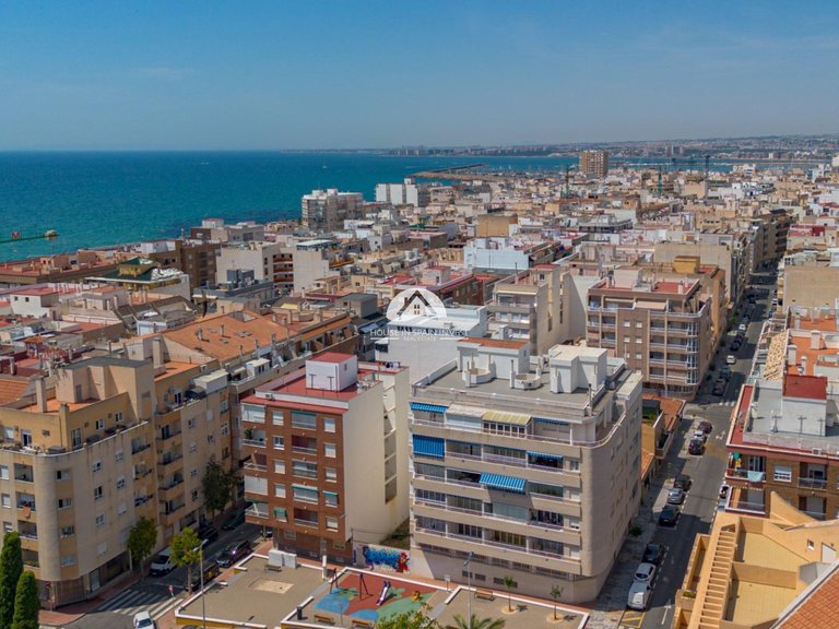 Apartment for Sale in Playa del Cura Torrevieja, Alicante 30