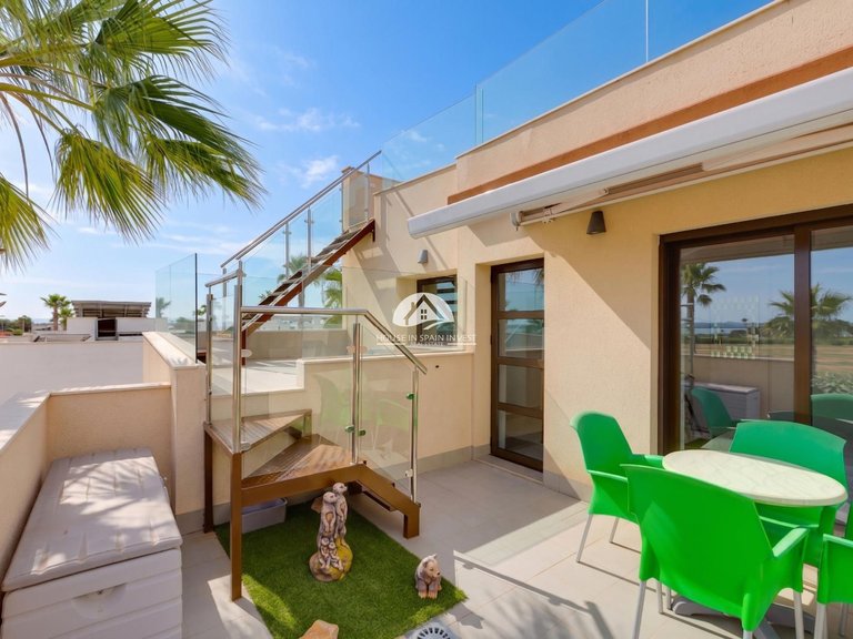 Villa for Sale in Rojales Rojales - Ciudad Quesada, Alicante 9