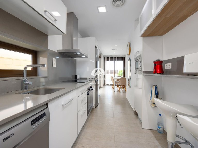 Villa for Sale in Rojales Rojales - Ciudad Quesada, Alicante 28