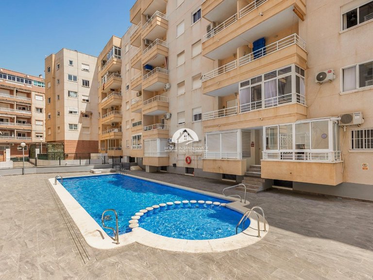 Apartment for Sale in Playa del Cura Torrevieja, Alicante 1