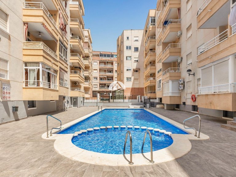Apartment for Sale in Playa del Cura Torrevieja, Alicante 27
