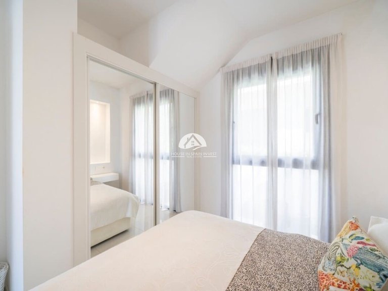 Villa for Sale in Ciudad Quesada Rojales - Ciudad Quesada, Alicante 21