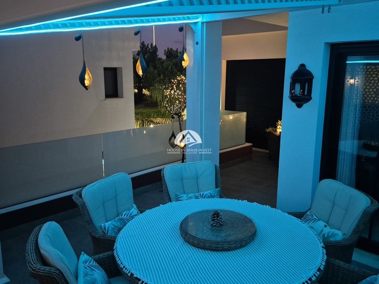 Villa for Sale in Los Montesinos Los Montesinos, Alicante 44
