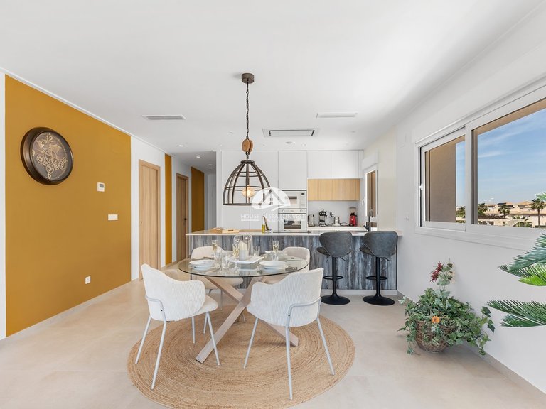 Apartment for Sale in Guardamar - El Raso Guardamar Del Segura, Alicante 4