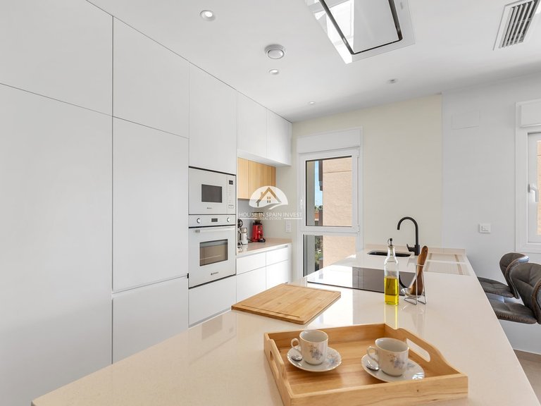 Apartment for Sale in Guardamar - El Raso Guardamar Del Segura, Alicante 7