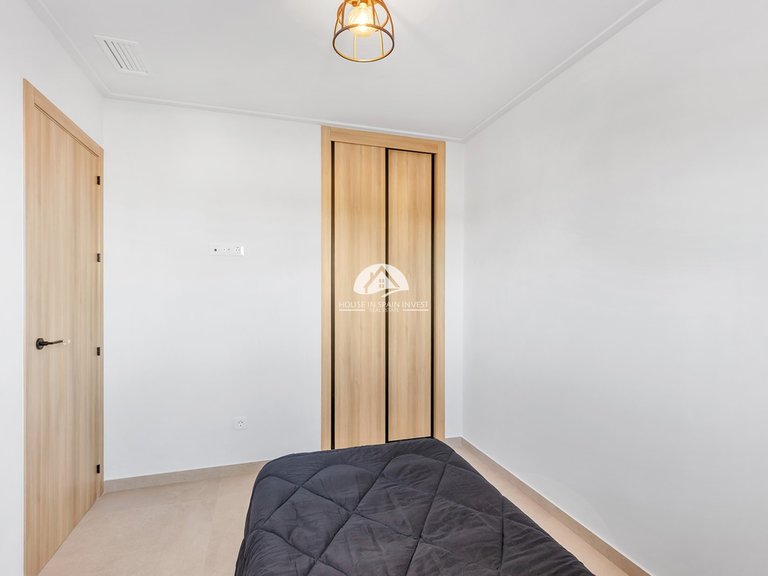 Apartment for Sale in Guardamar - El Raso Guardamar Del Segura, Alicante 16