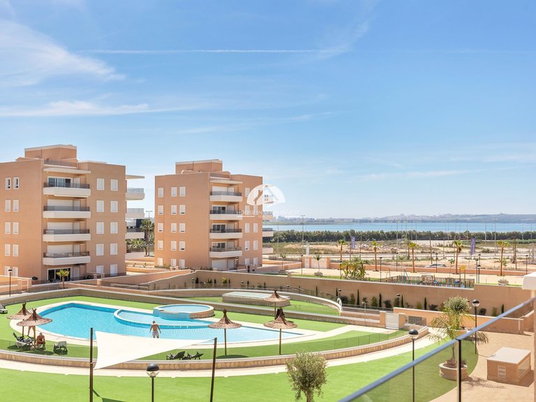 Apartment for Sale in Guardamar - El Raso Guardamar Del Segura, Alicante 22